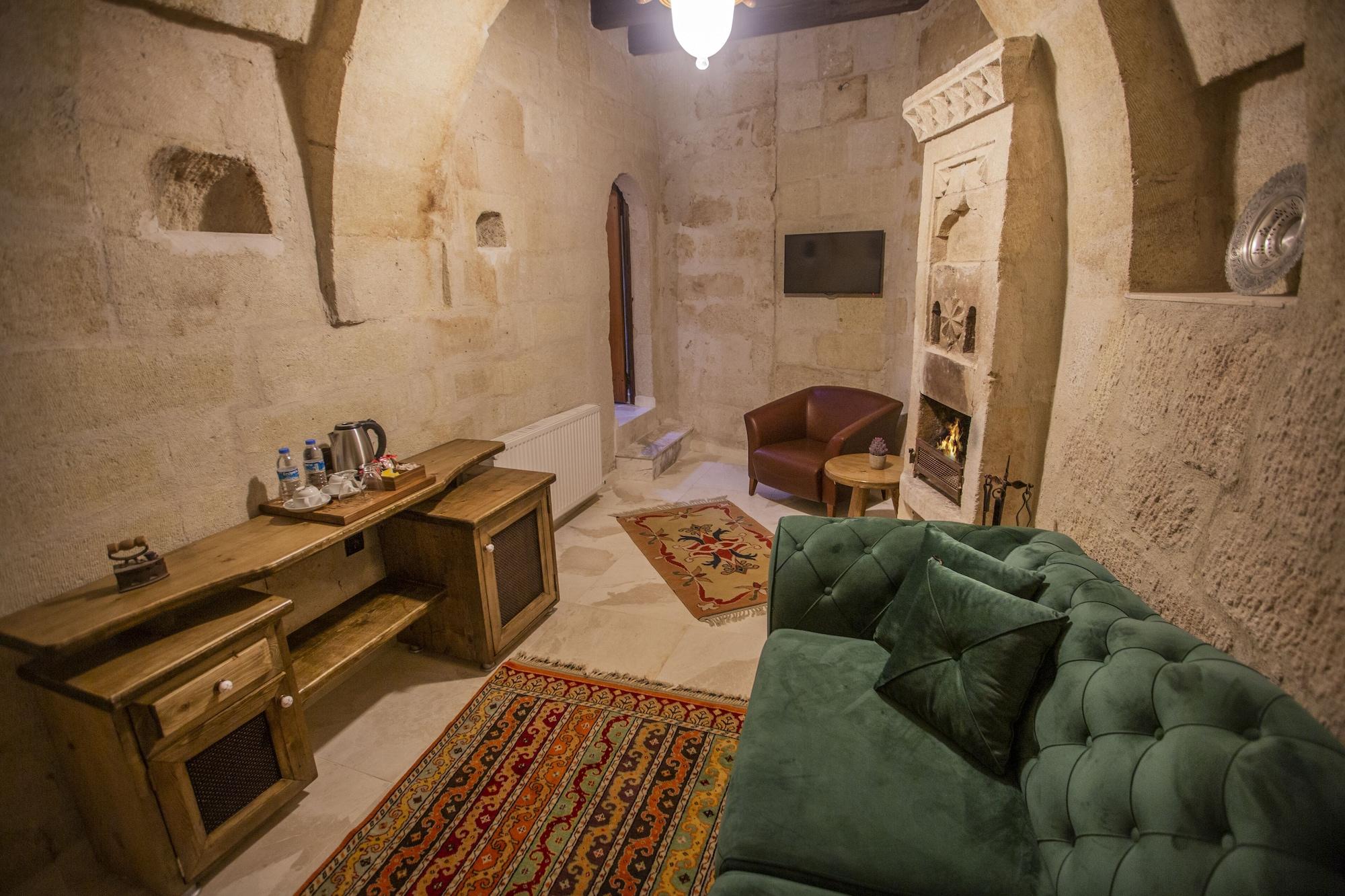 Divan Cave House Otel Göreme Dış mekan fotoğraf